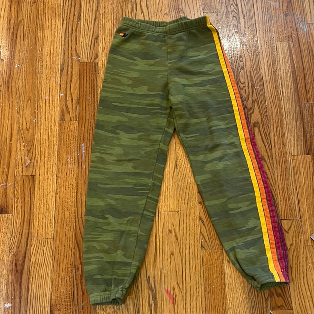 Aviator nation kids 5 stripe army print sweatpants size 14